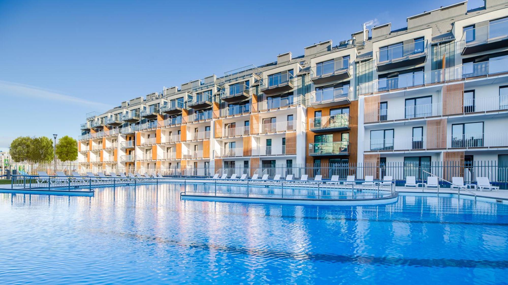 Feniks Seaside With Pool & Near * Kołobrzeg