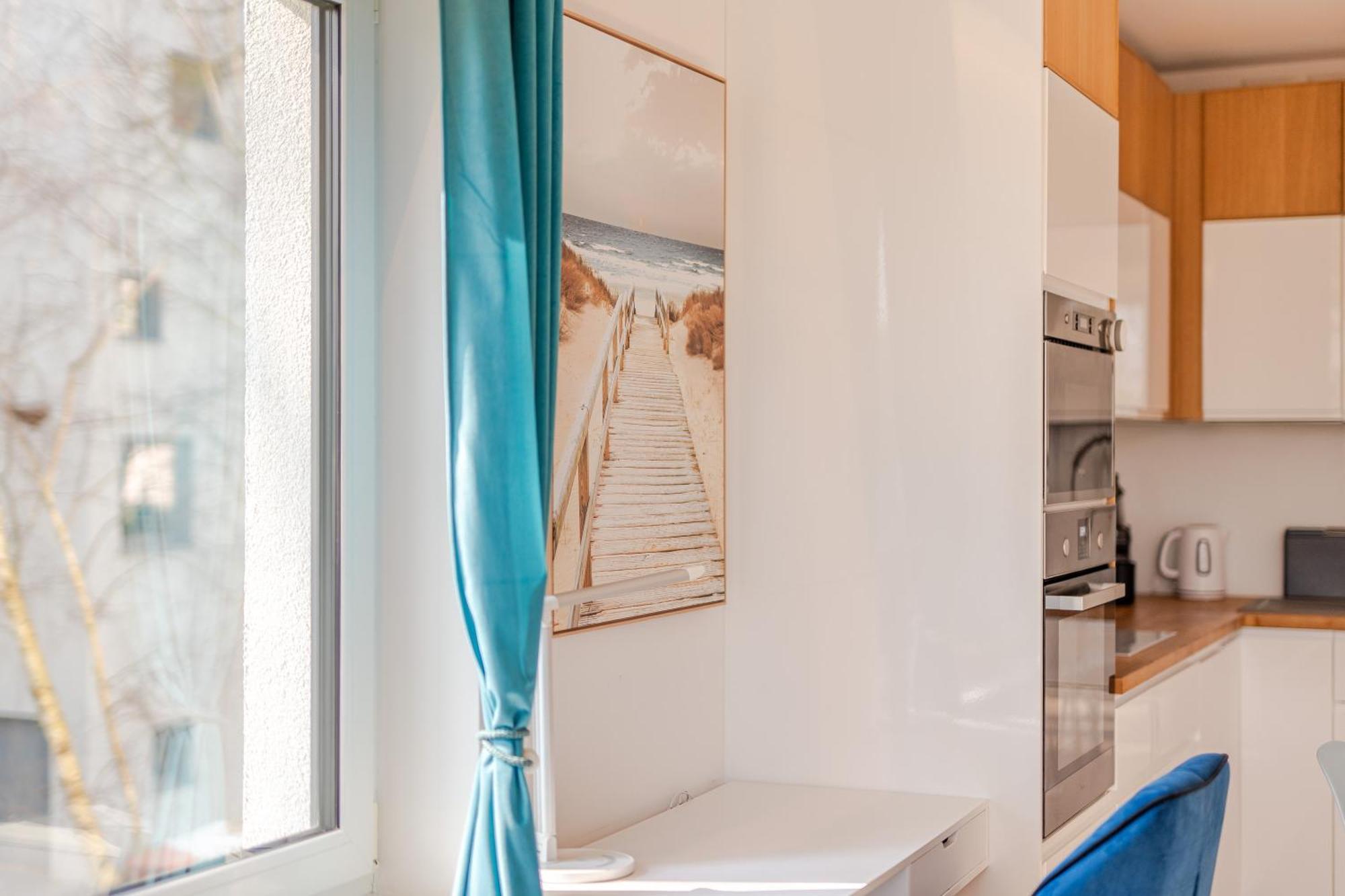 Apartament Feniks Seaside With Pool & Near