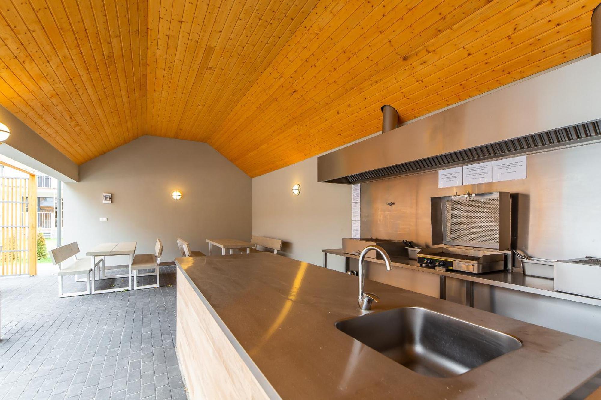 Ferienhaus Feniks Seaside With Pool & Near Kolberg