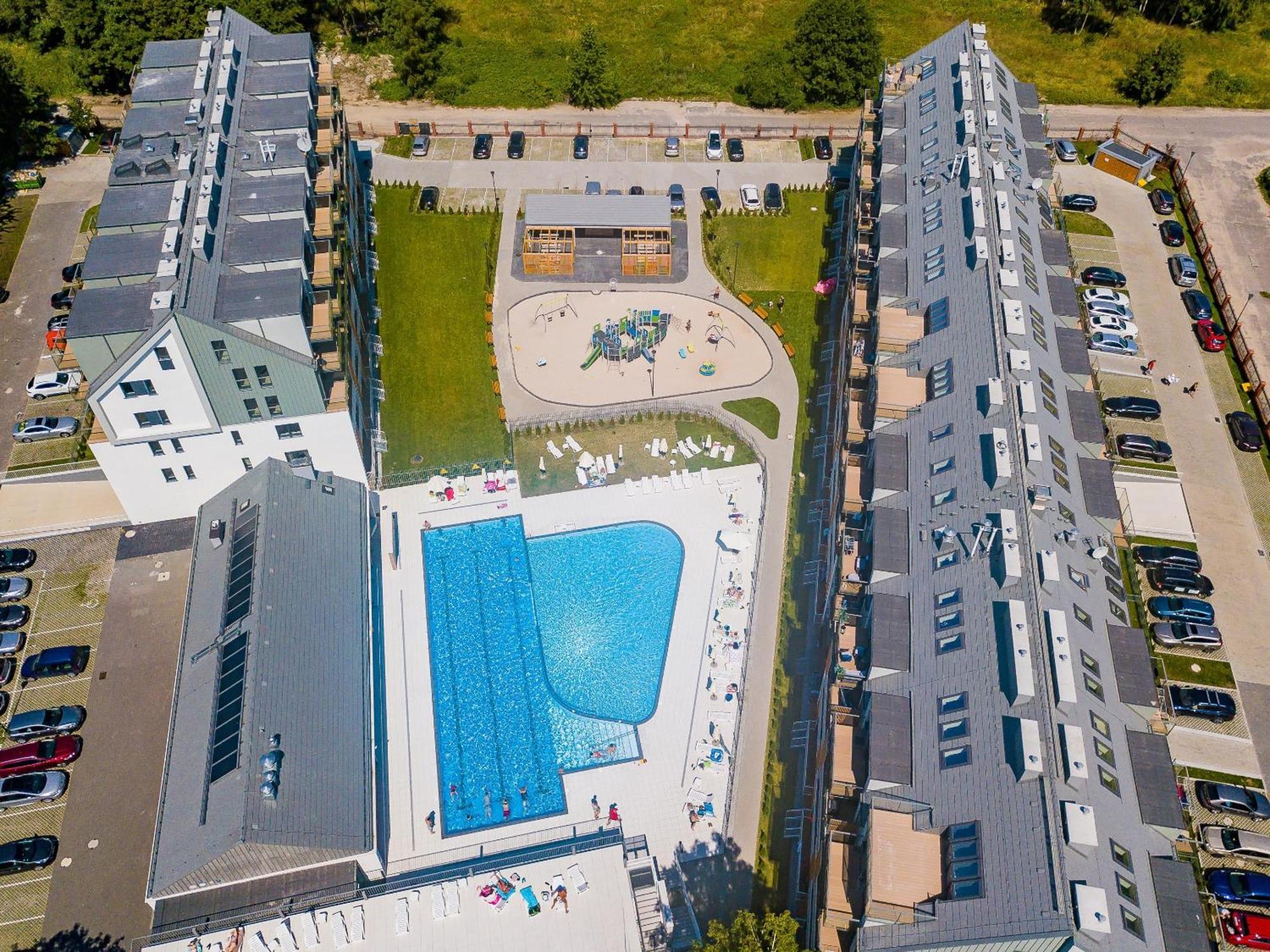 Feniks Seaside With Pool & Near