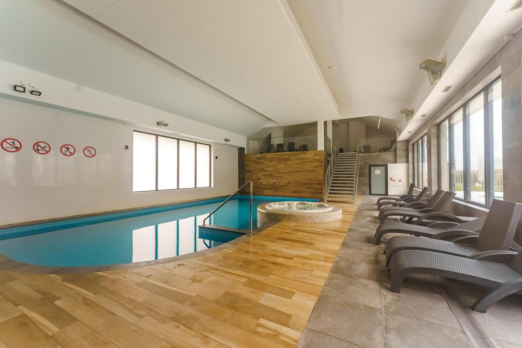 Feniks Seaside With Pool & Near *